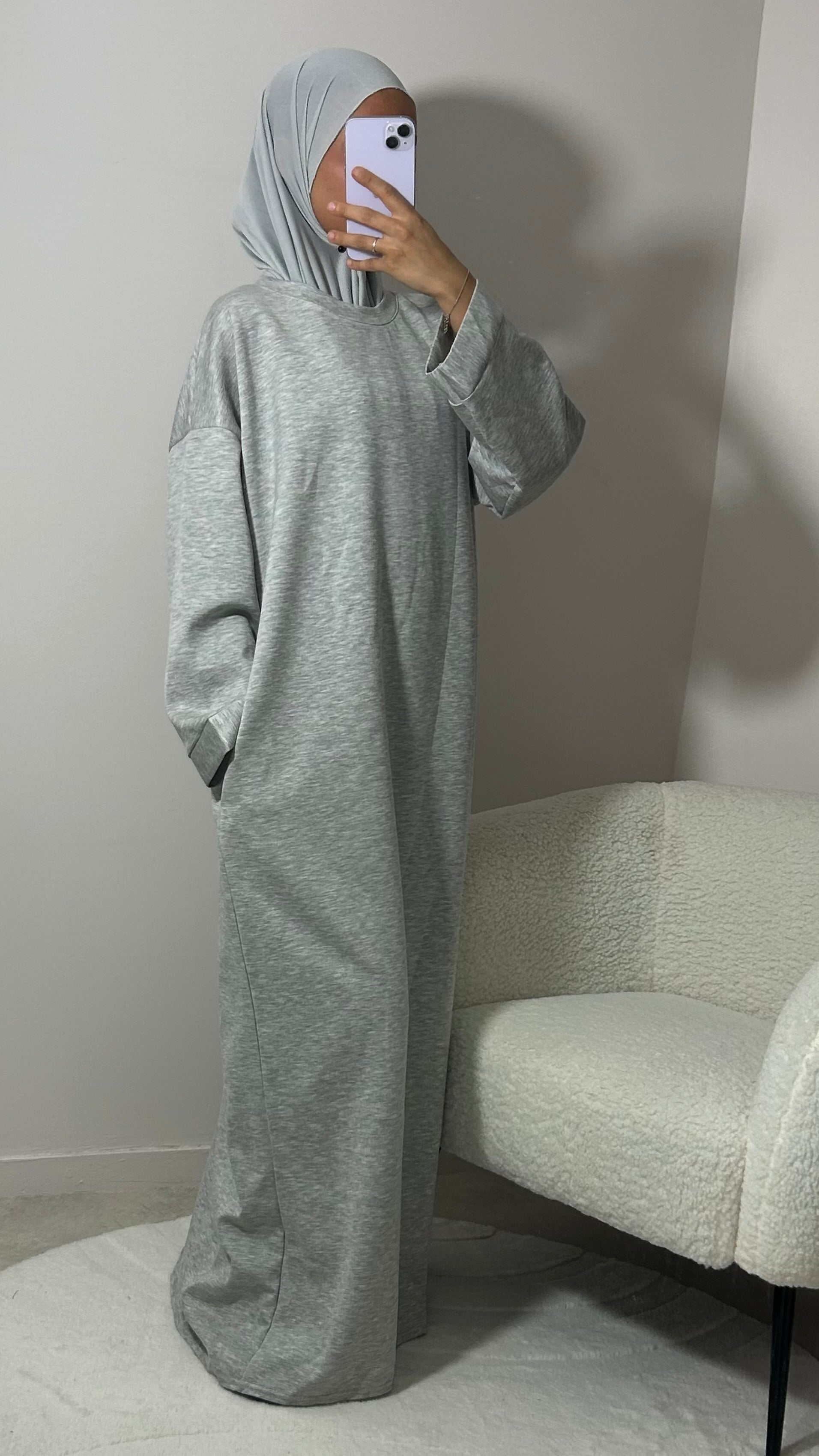 ROBE PULL GRIS